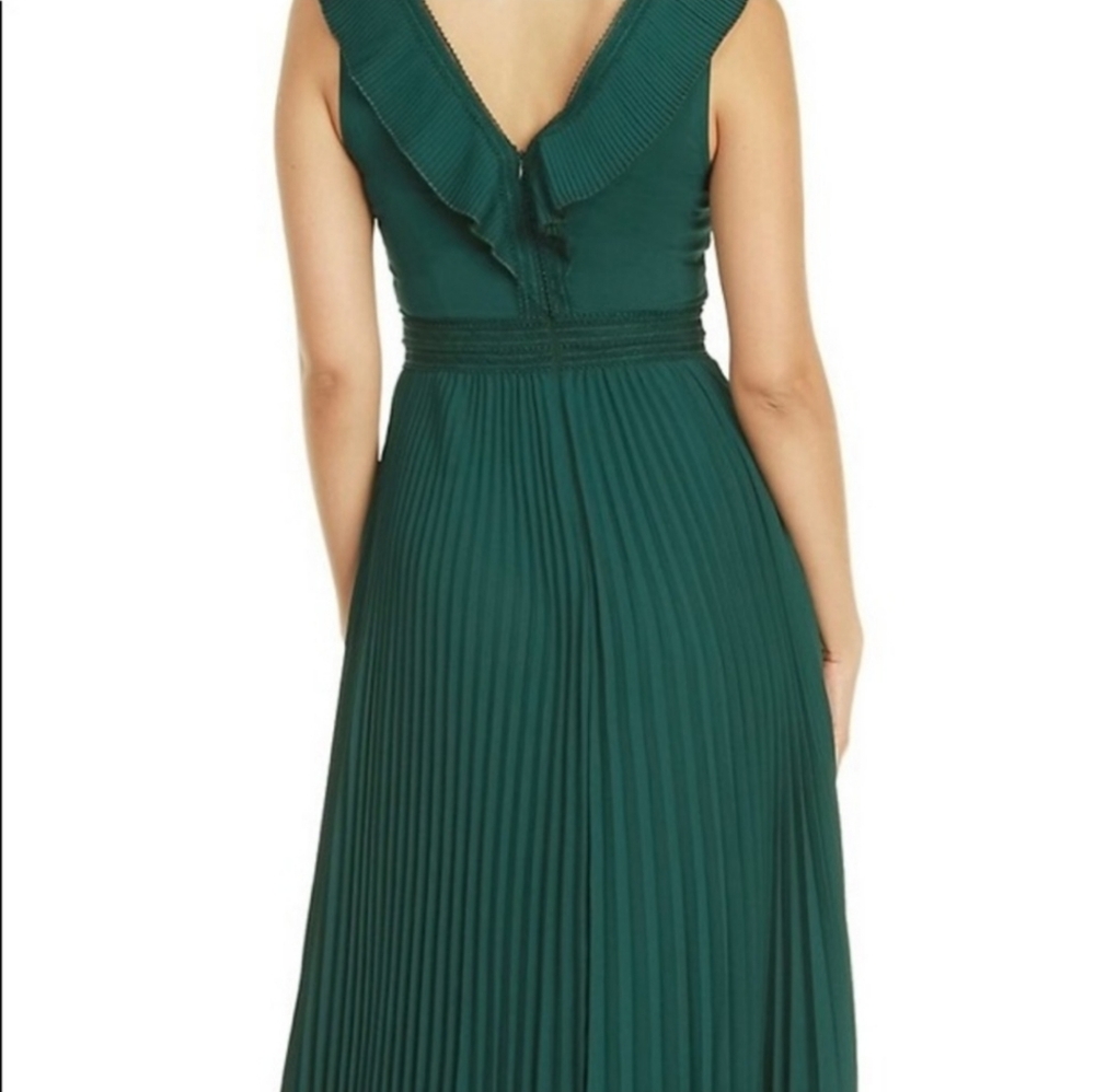 Dex Green Pleated A-Line Dress - Picture 2 of 7